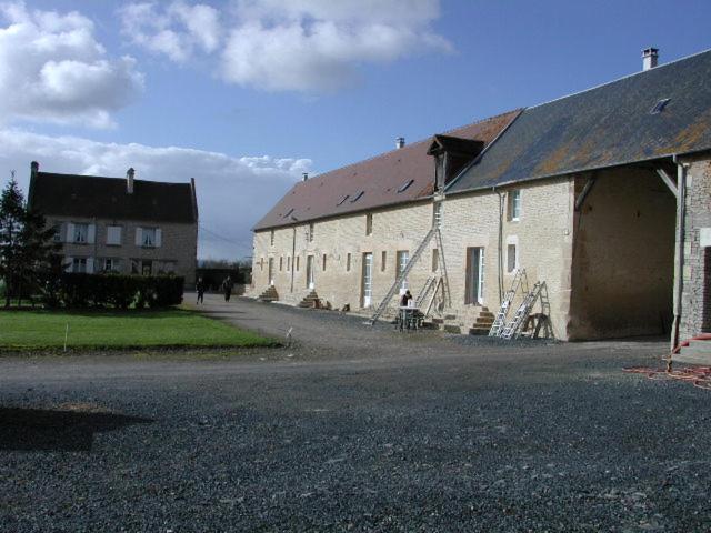 Ferme De La Riviere Bed & Breakfast Petiville  Exterior photo